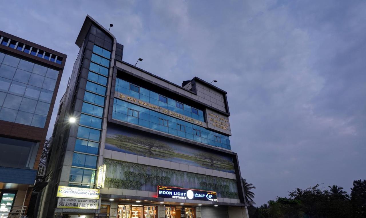 Hotel J C Comforts Bengaluru Zewnętrze zdjęcie